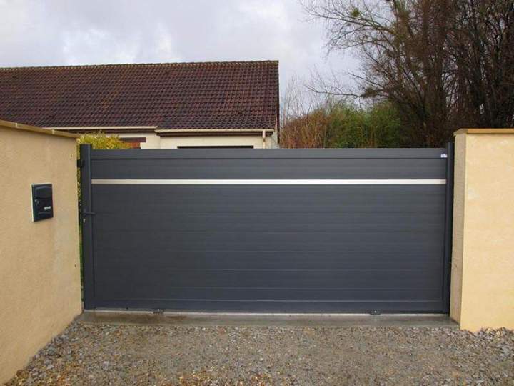 Portail moderne La Ferté-en-Ouche